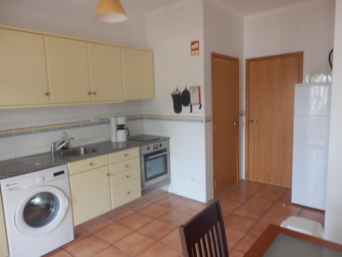 Bel Appartement Au Bord De La Mer De Porto De Mos Λάγος Εξωτερικό φωτογραφία