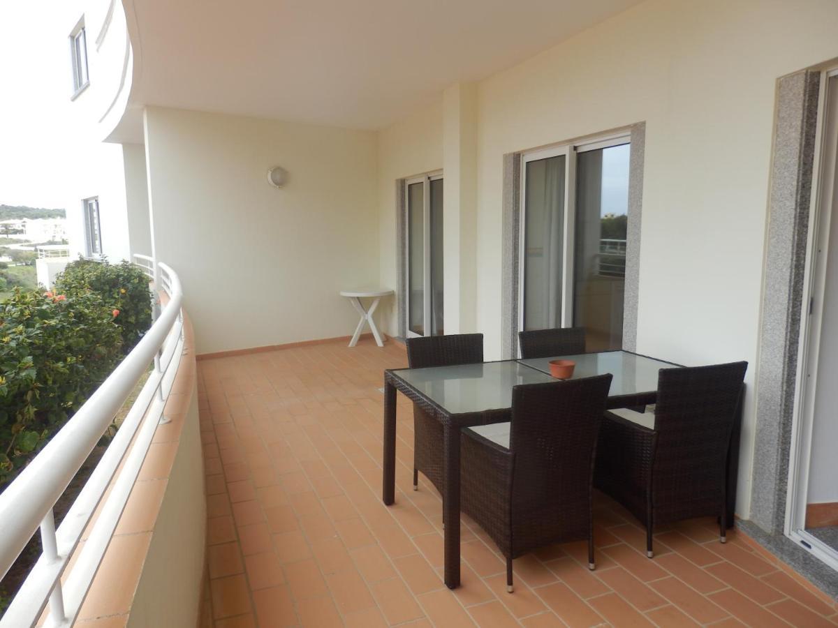 Bel Appartement Au Bord De La Mer De Porto De Mos Λάγος Εξωτερικό φωτογραφία