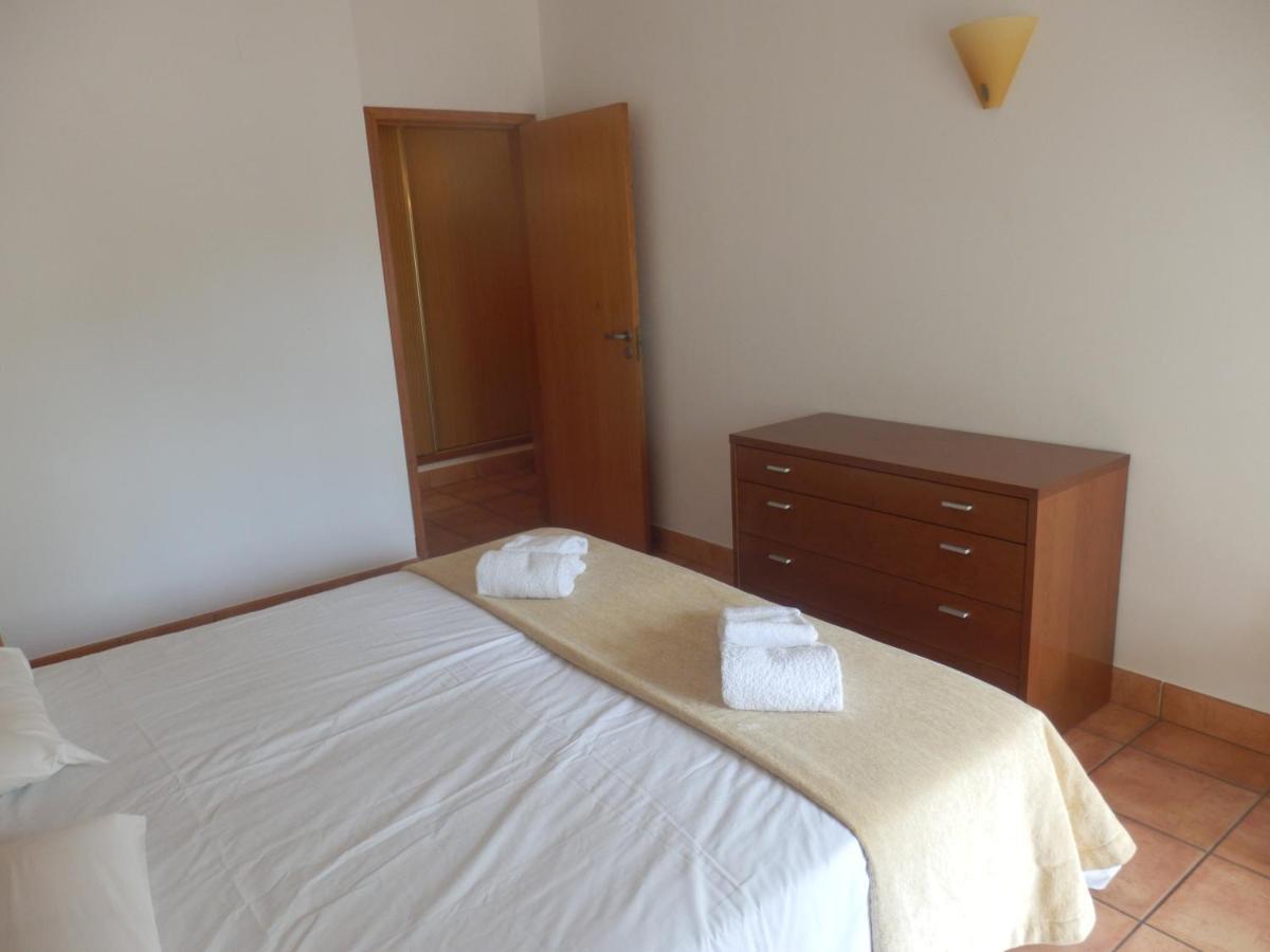 Bel Appartement Au Bord De La Mer De Porto De Mos Λάγος Εξωτερικό φωτογραφία